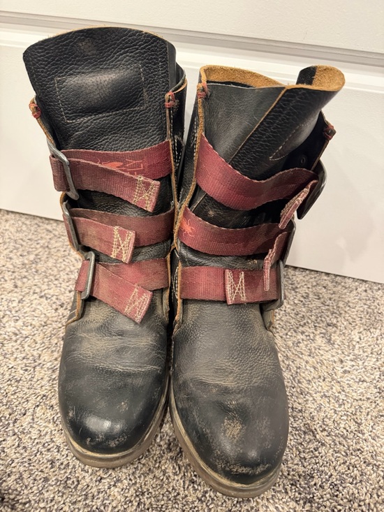 Fly London Stif leather ankle boots size 41 EUC - Picture 3 of 7